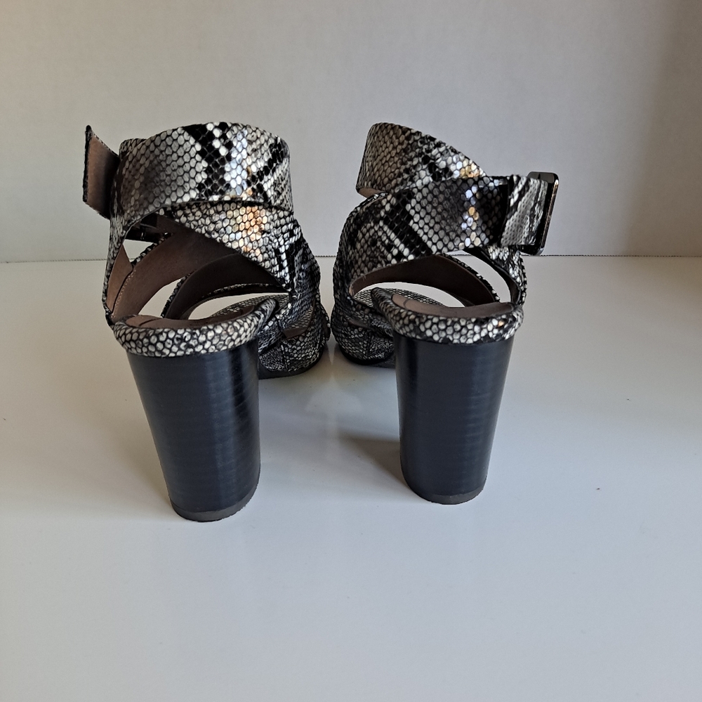 Vionic Blair Embossed Snakeskin Pattern Strappy H… - image 2